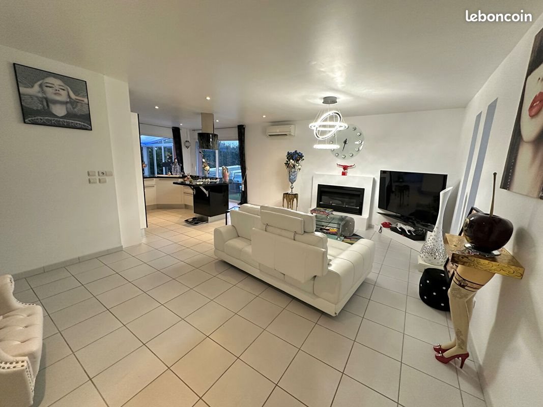 Maison à vendre, 100m², Pierrefeu-du-Var