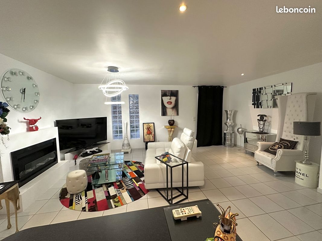 Maison à vendre, 100m², Pierrefeu-du-Var