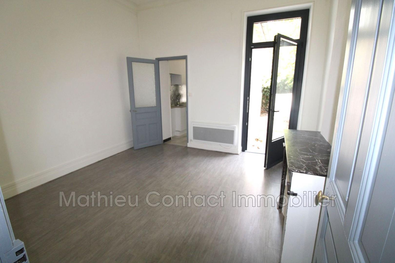 Appartement à louer, 44m², Nîmes