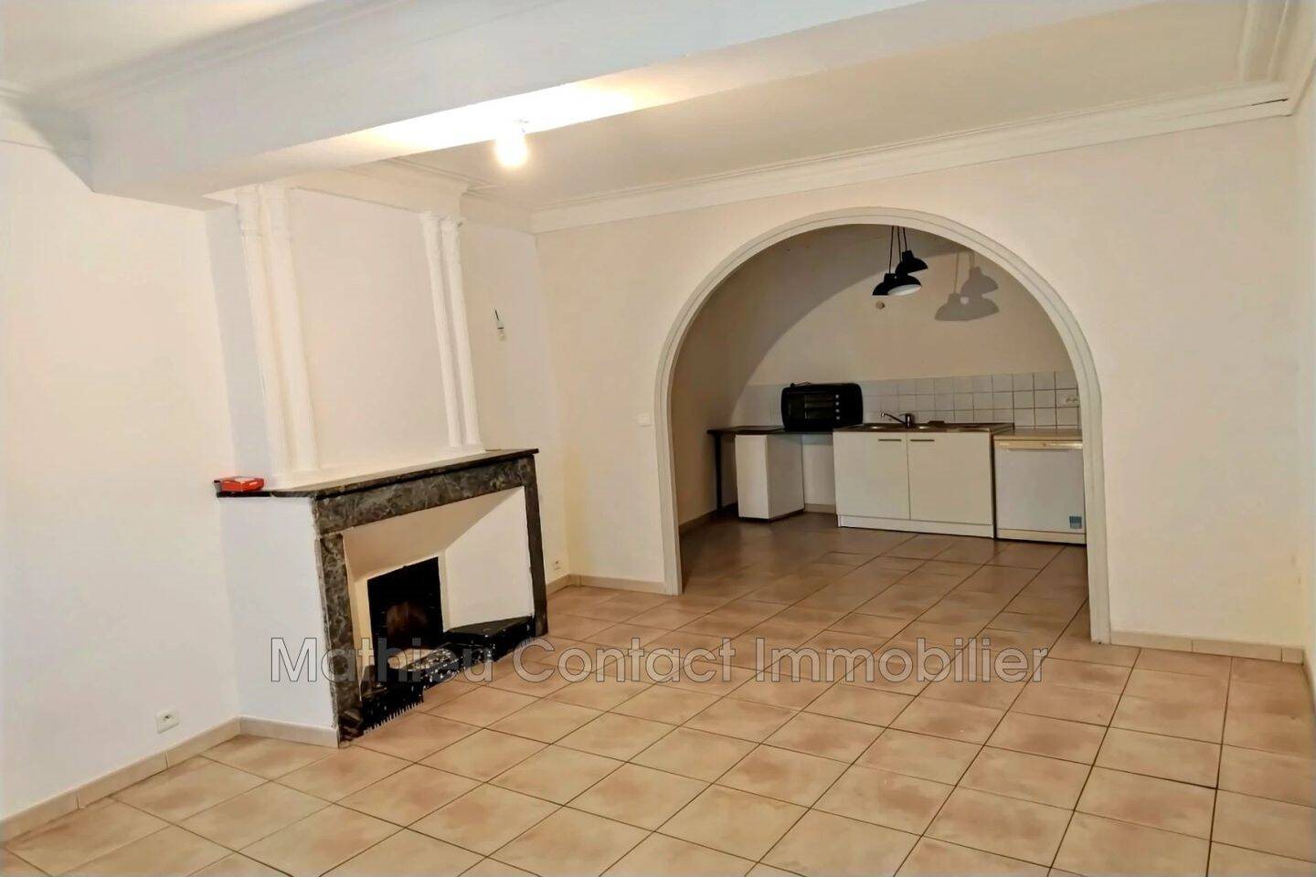 Appartement à louer, 45m², Nîmes