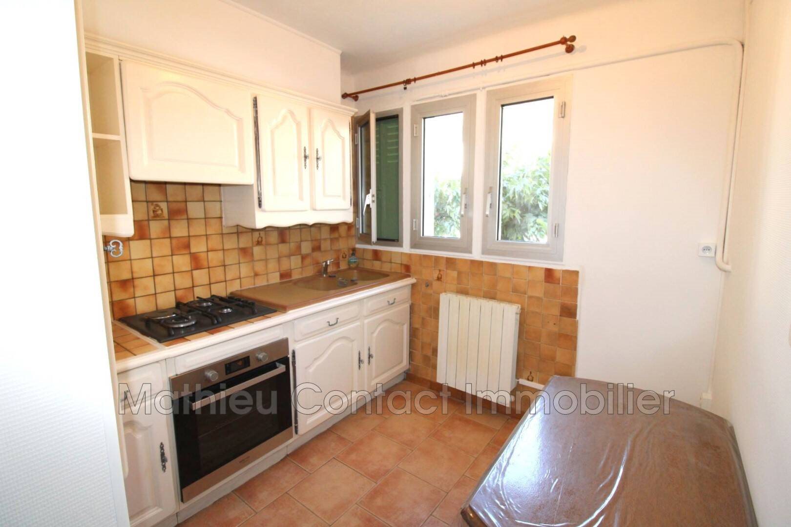 Appartement à louer, 66m², Nîmes