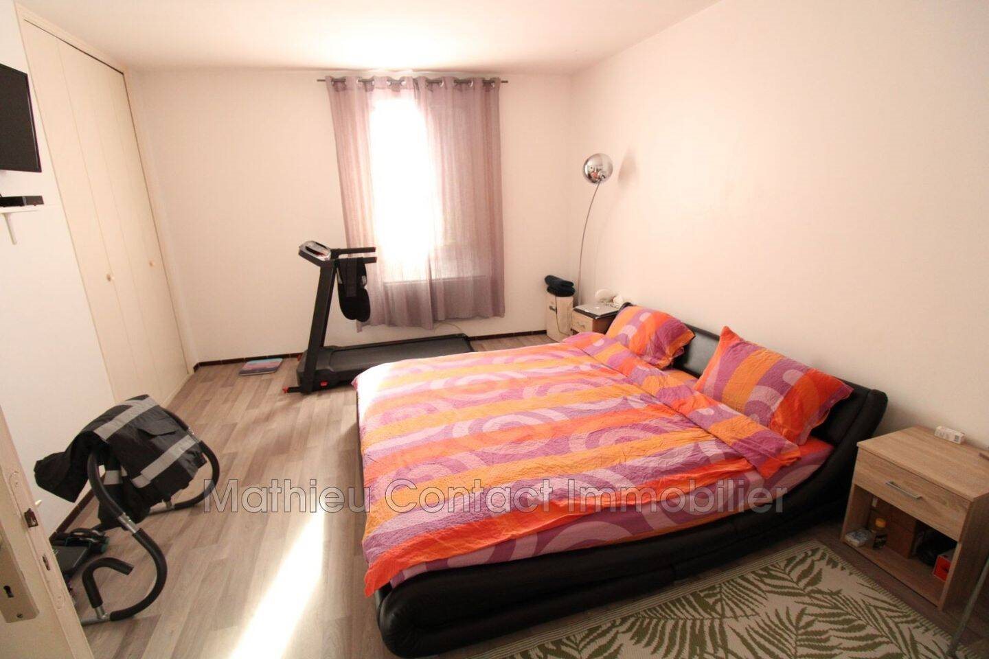 Appartement à louer, 76m², Nîmes