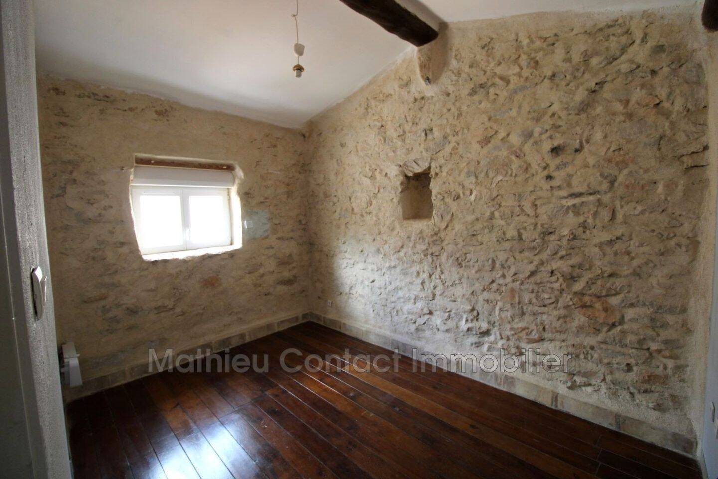 Appartement à louer, 89m², Nîmes