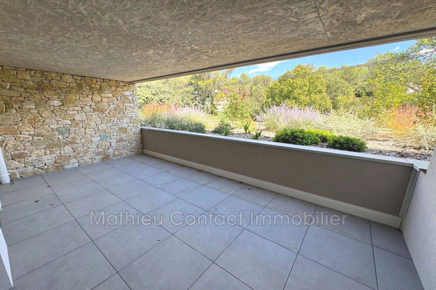 Appartement à louer, 54m², Nîmes