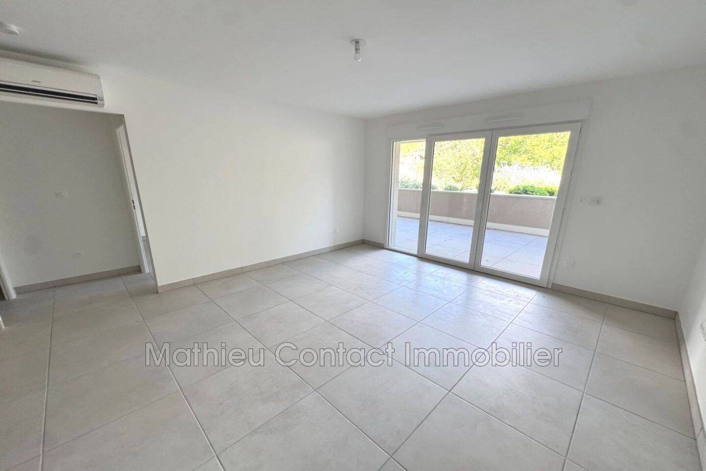 Appartement à louer, 54m², Nîmes