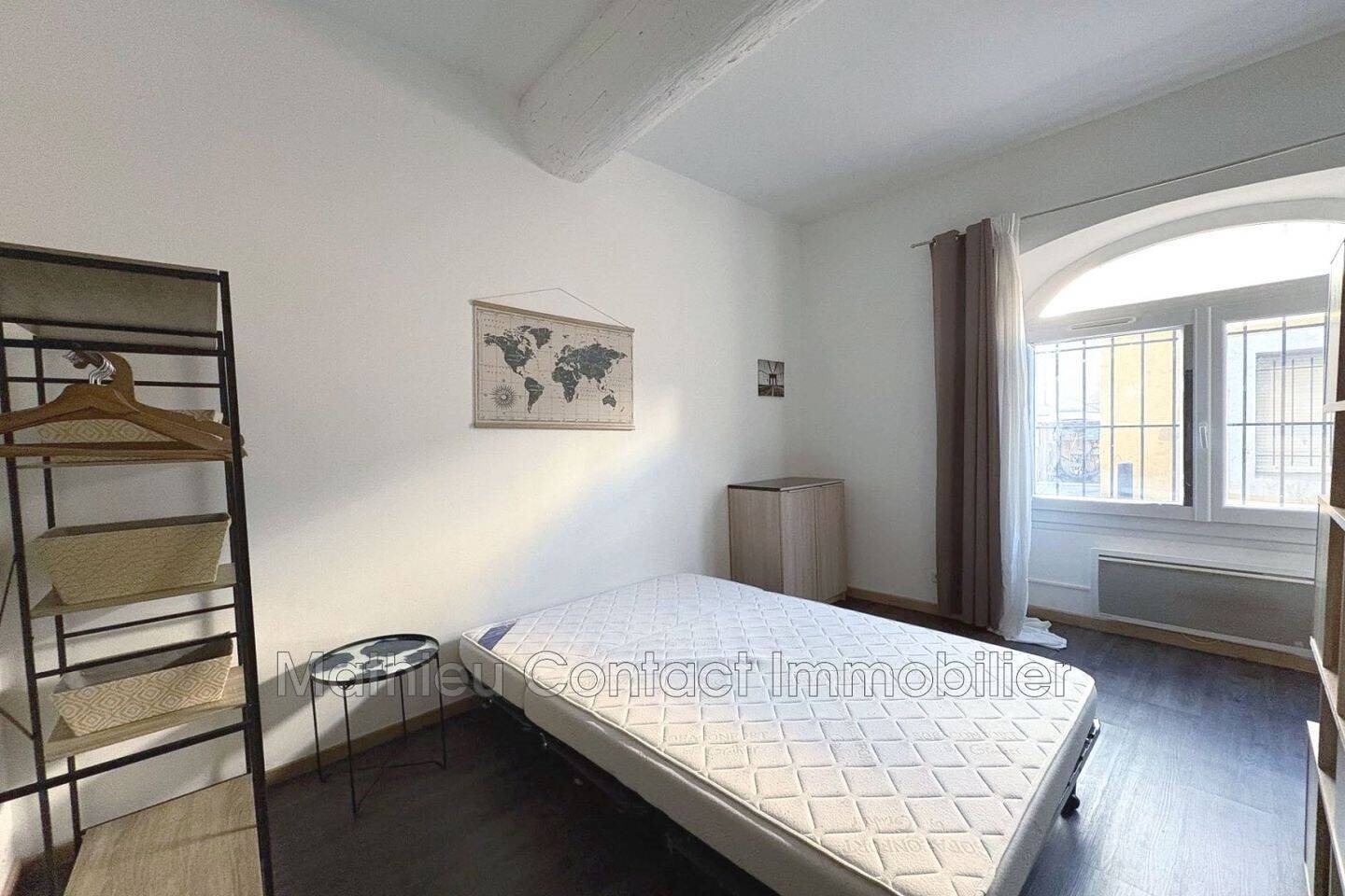 Appartement à louer, 33m², Nîmes