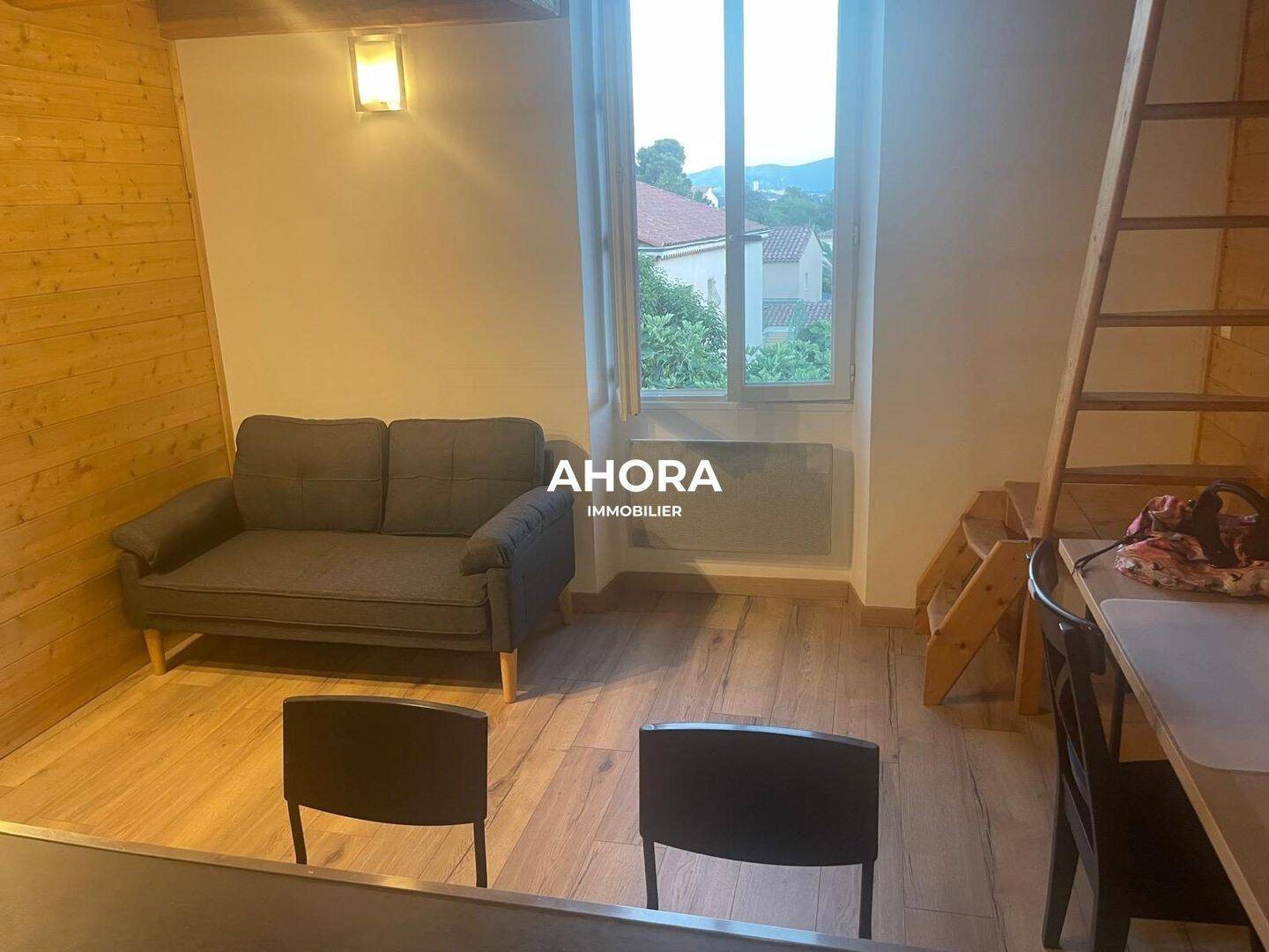 Appartement à louer, 27m², Marseille 13ème
