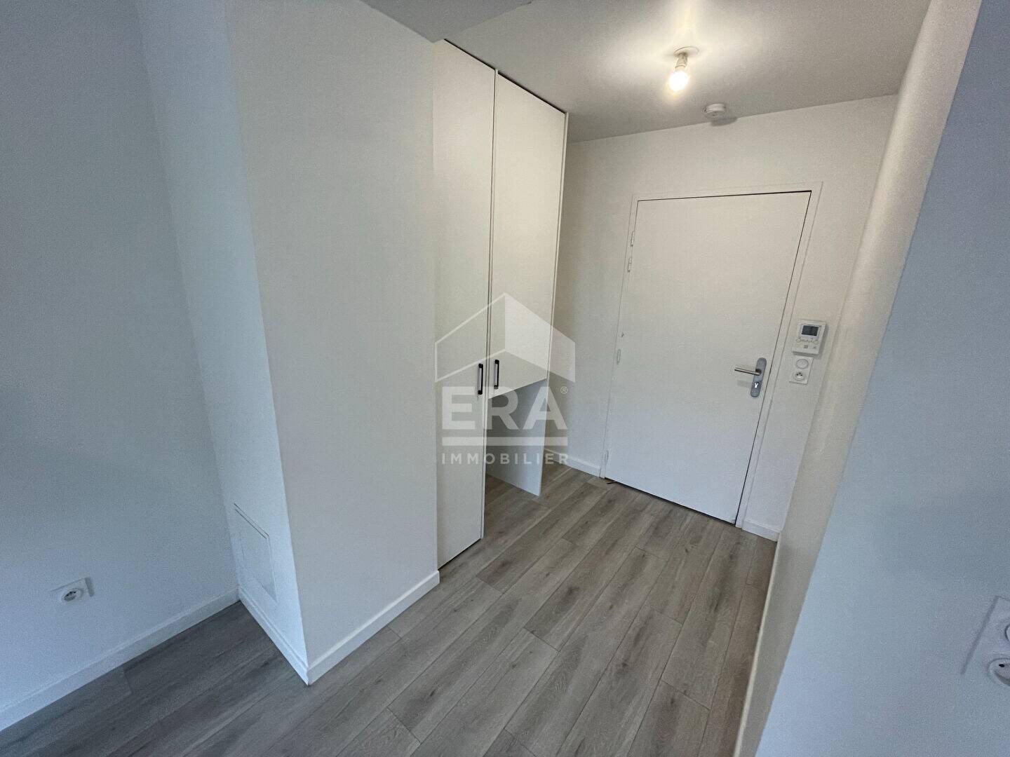 Appartement à louer, 24m², Santeny