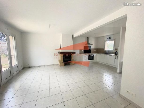 Maison à louer, 94m², Plonéour-Lanvern