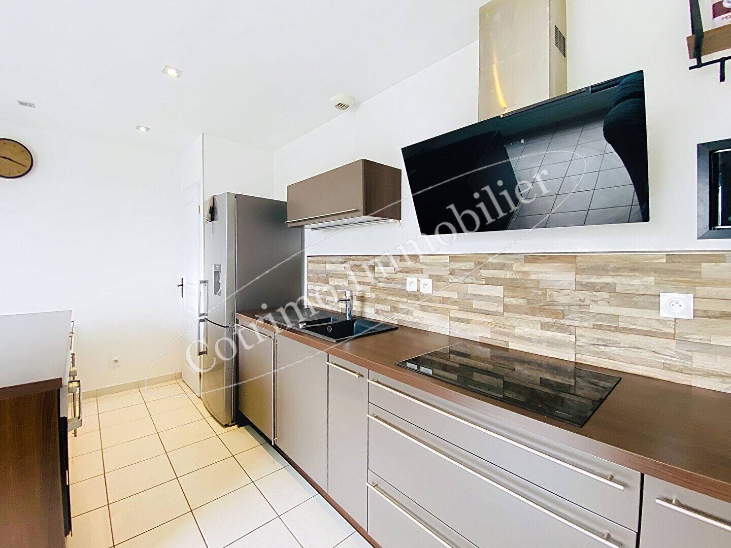 Appartement à louer, 51m², Saint-Bonnet-de-Mure