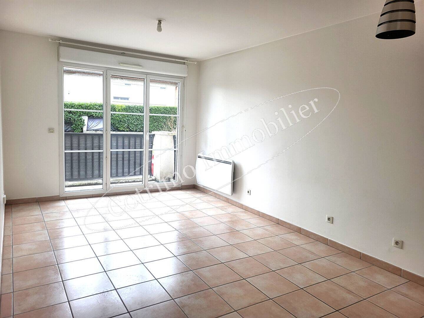 Appartement à louer, 49m², Genas