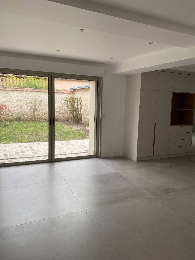 Maison à louer, 140m², Anet