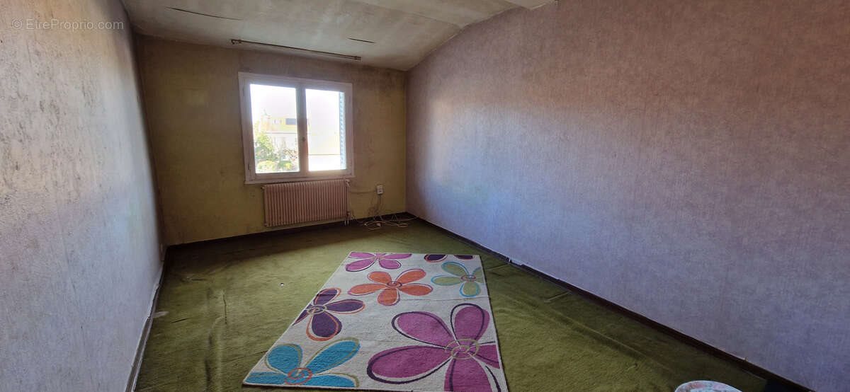 Appartement à vendre, 68m², Pérignat-lès-Sarliève