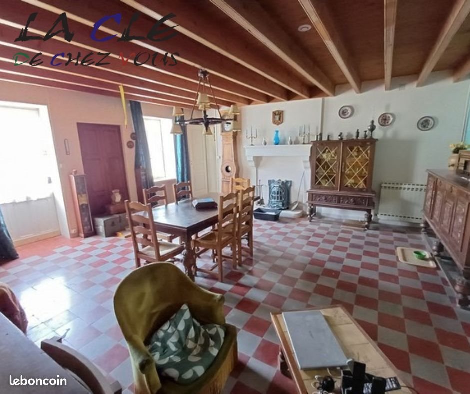 Maison à vendre, 90m², Mervent