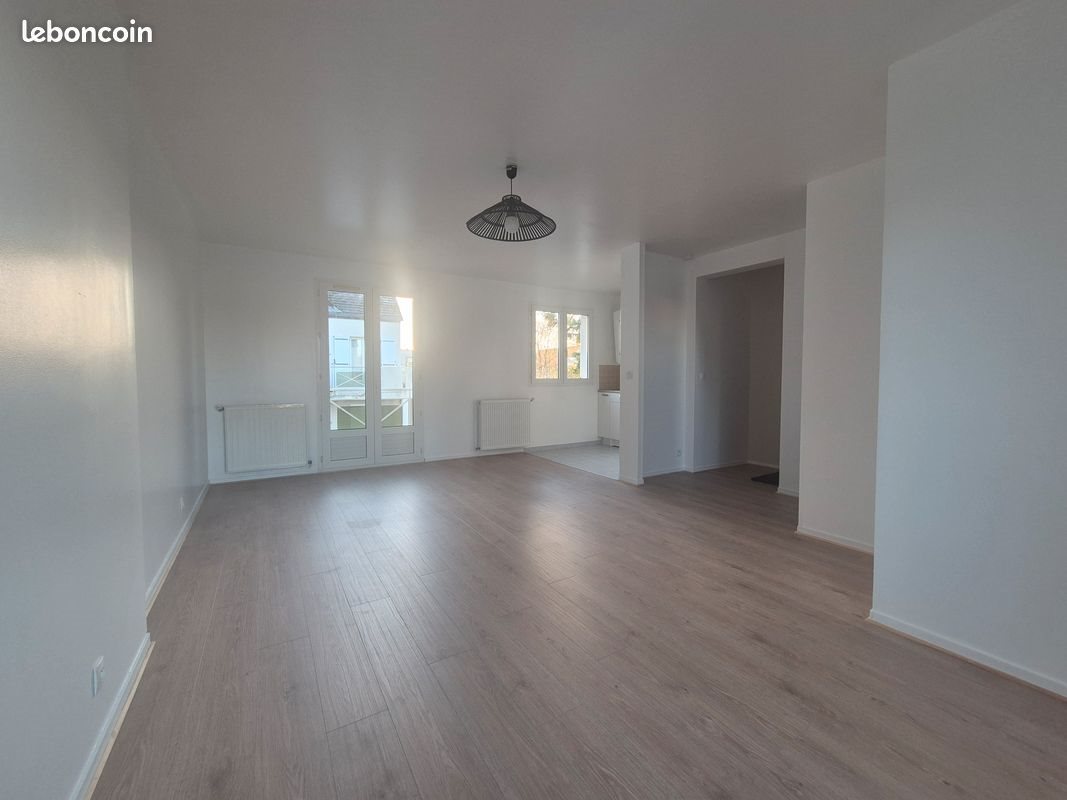 Appartement à louer, 53m², Vert-Saint-Denis