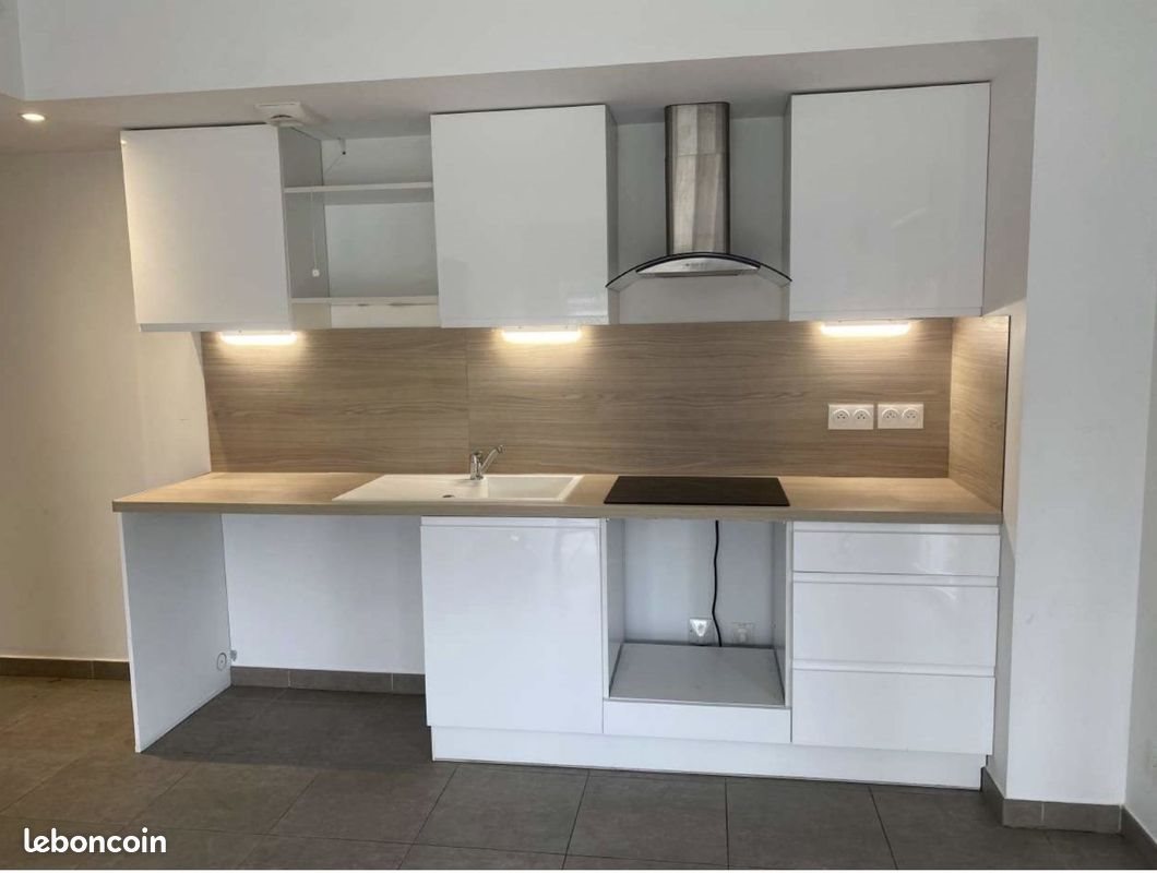 Appartement à louer, 50m², Valbonne