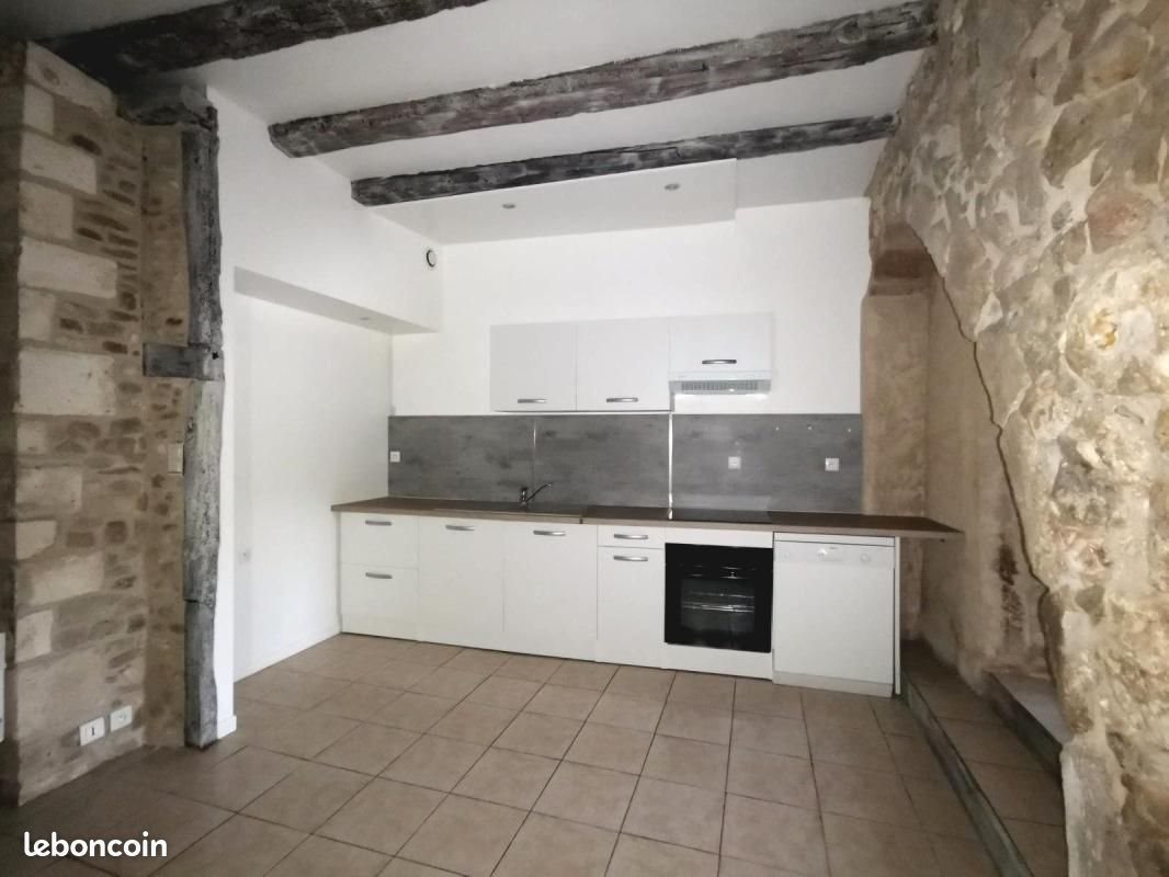 Appartement à louer, 52m², Nontron