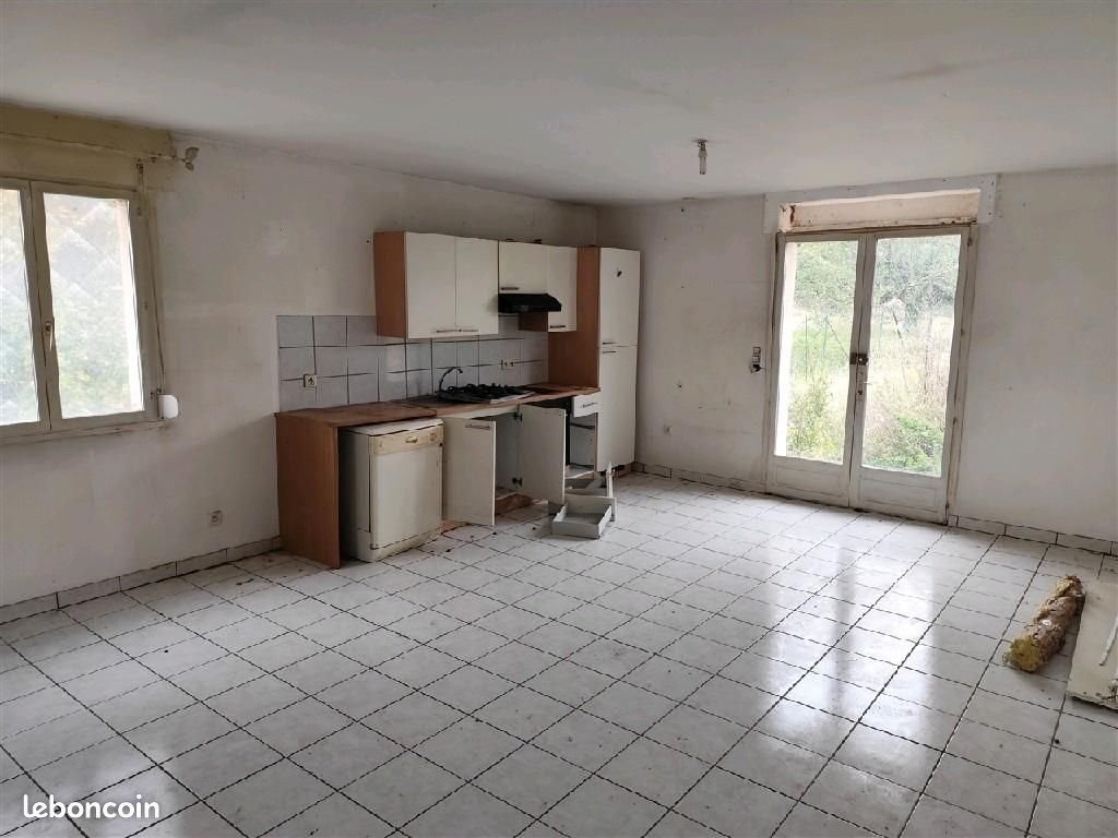 Maison à vendre, 95m², La Neuville-lès-Wasigny