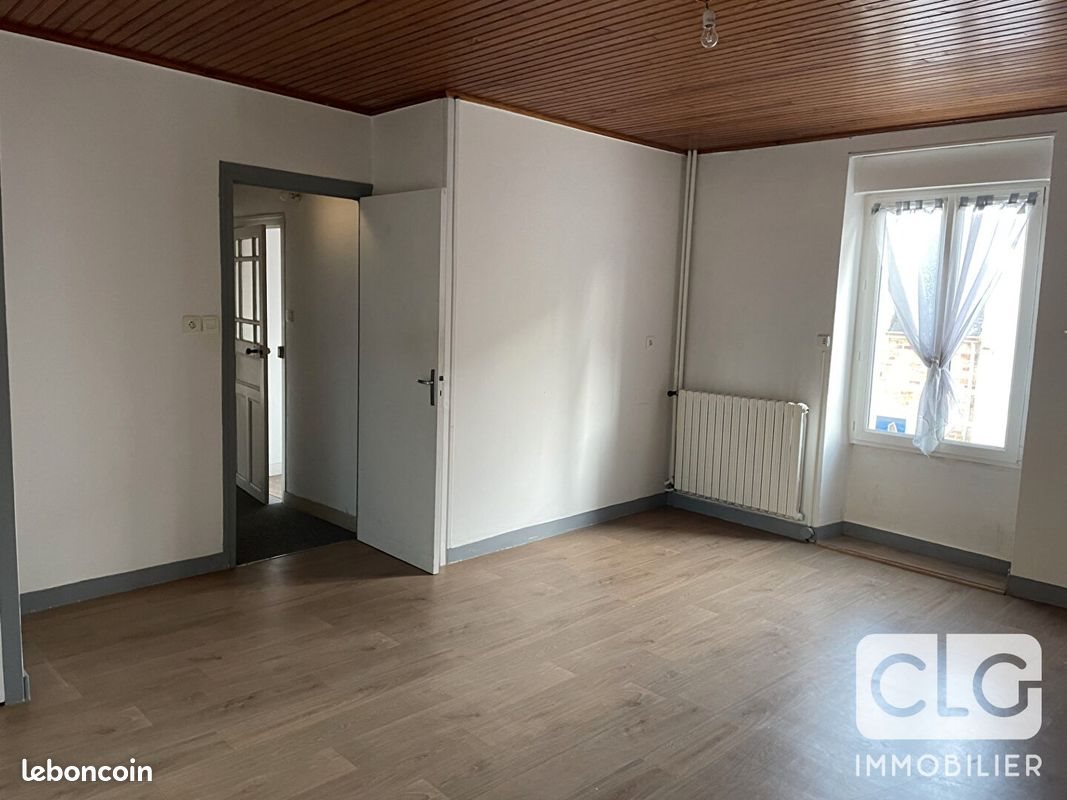 Appartement à louer, 61m², Saint-Yvi