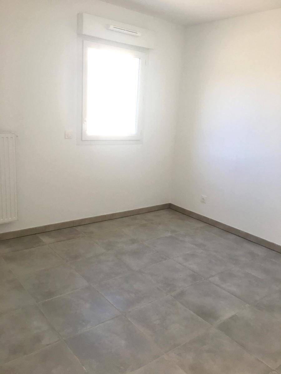 Appartement à louer, 59m², Saint-Cannat