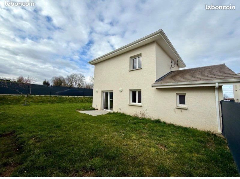 Maison à louer, 90m², Montagnieu