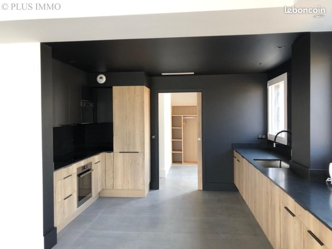 Maison à louer, 193m², Saint-Jorioz