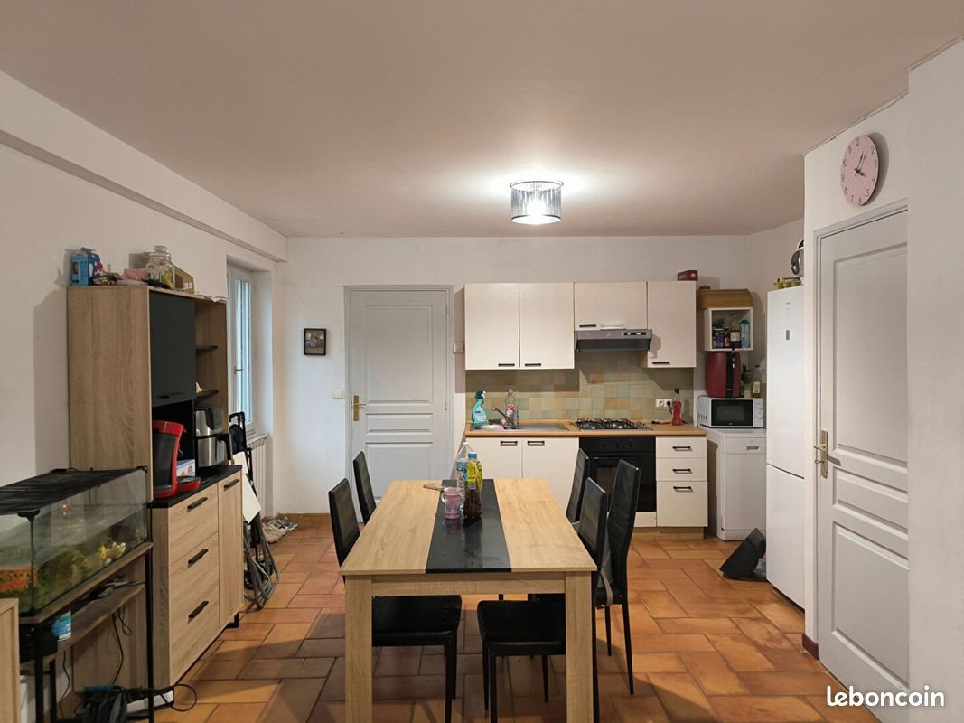 Appartement à louer, 70m², Le Thor