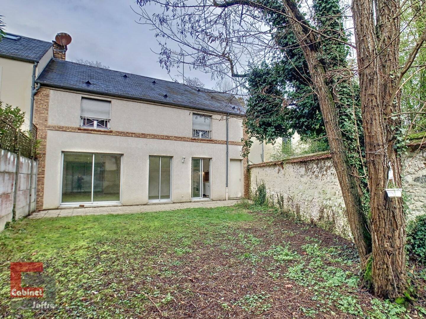 Maison à louer, 124m², Fontainebleau