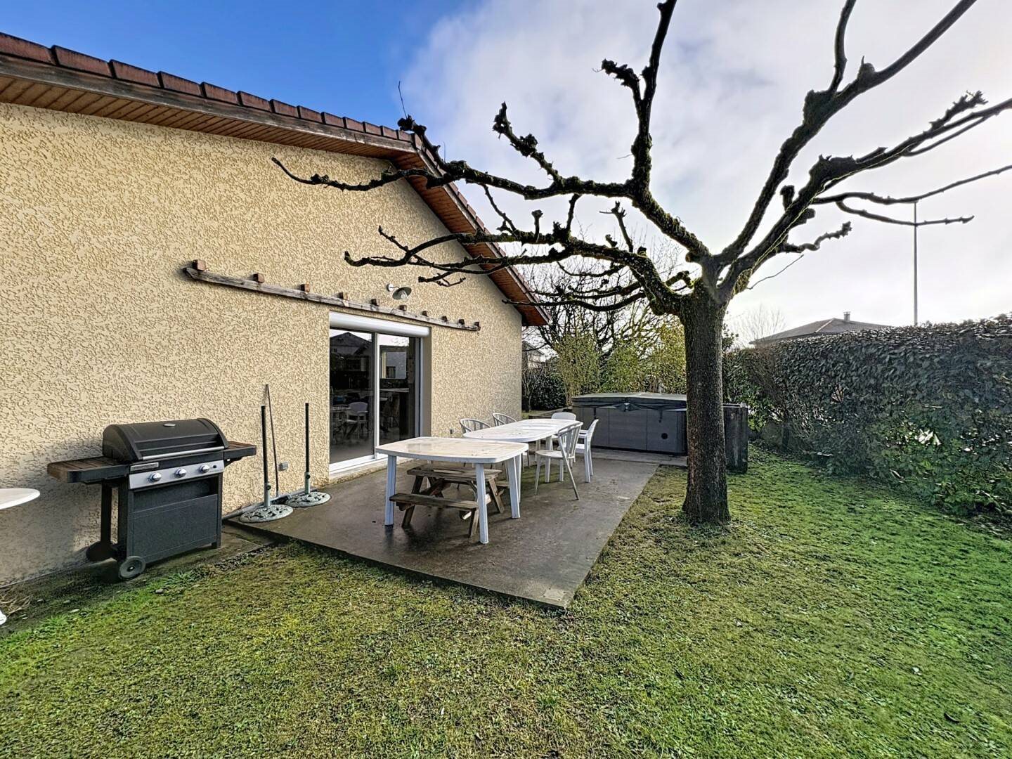 Maison à vendre, 118m², Saint-Marcellin