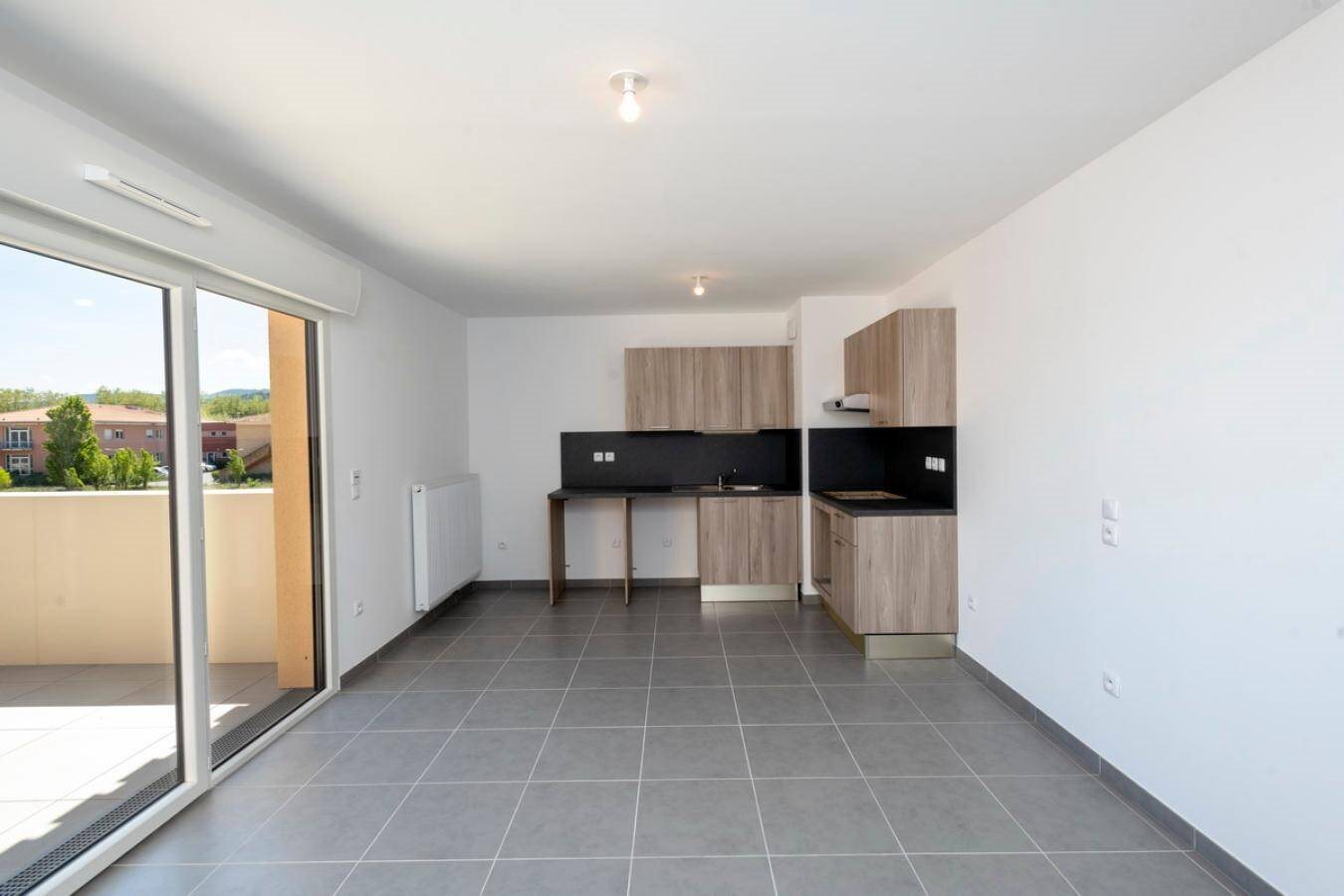Appartement à louer, 43m², Le Puy-Sainte-Réparade