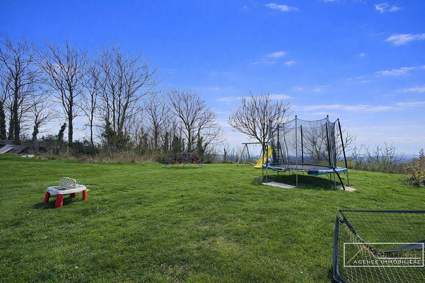 Maison à vendre, 216m², Saint-Romain-de-Surieu