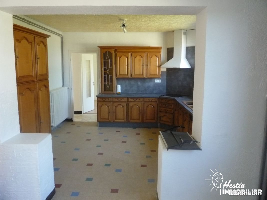 Maison à louer, 189m², Cuperly