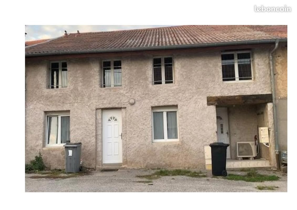 Appartement à louer, 114m², Many