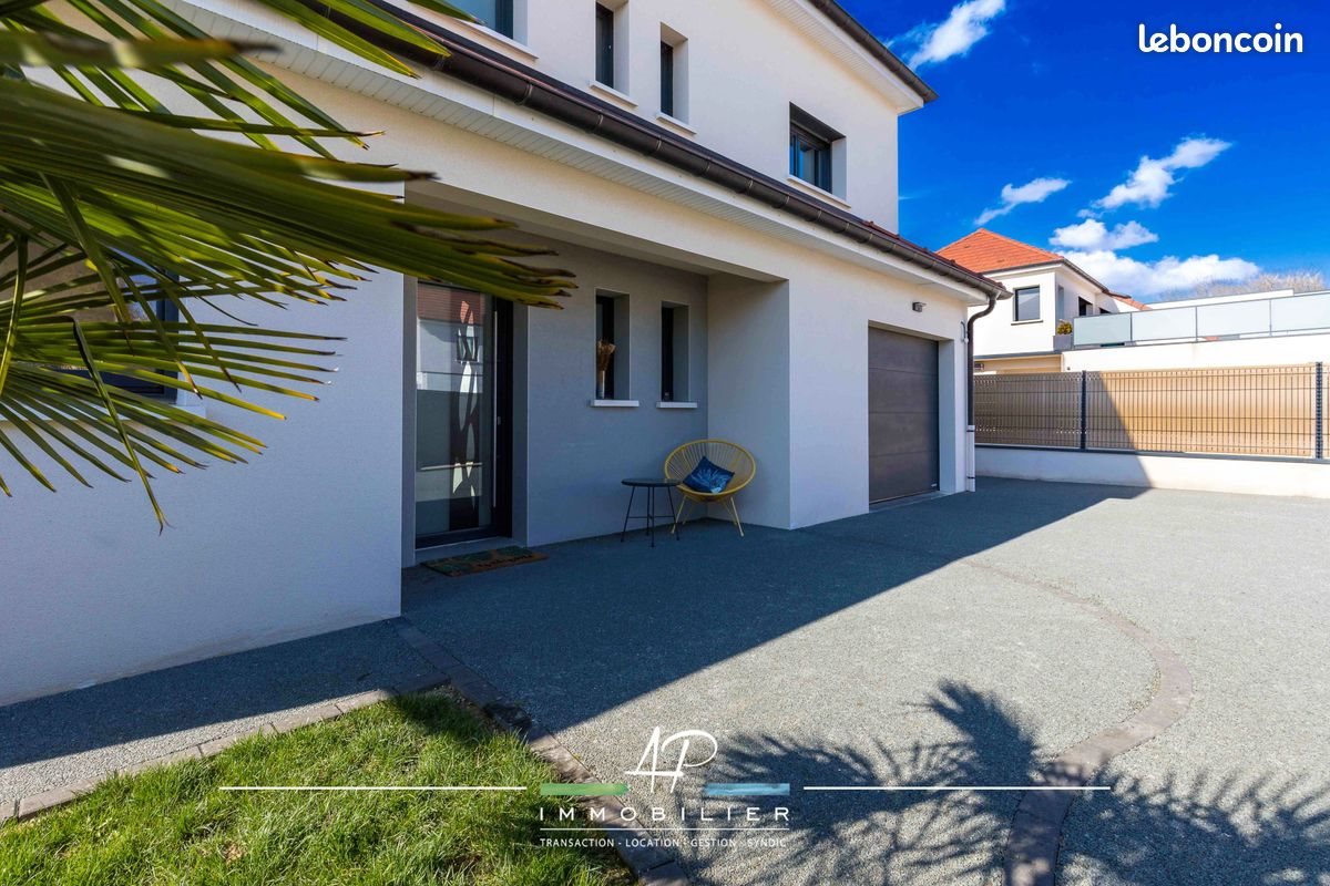 Maison à vendre, 137m², Saint-Julien