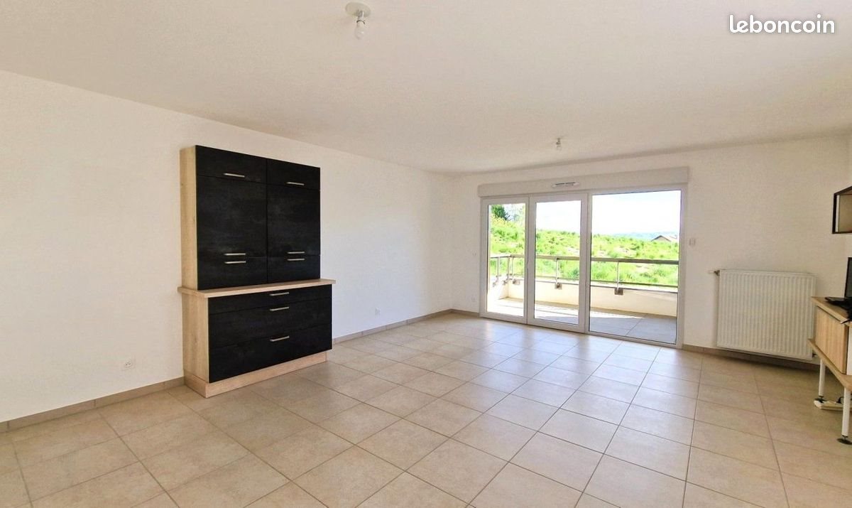 Appartement à louer, 69m², Cruseilles
