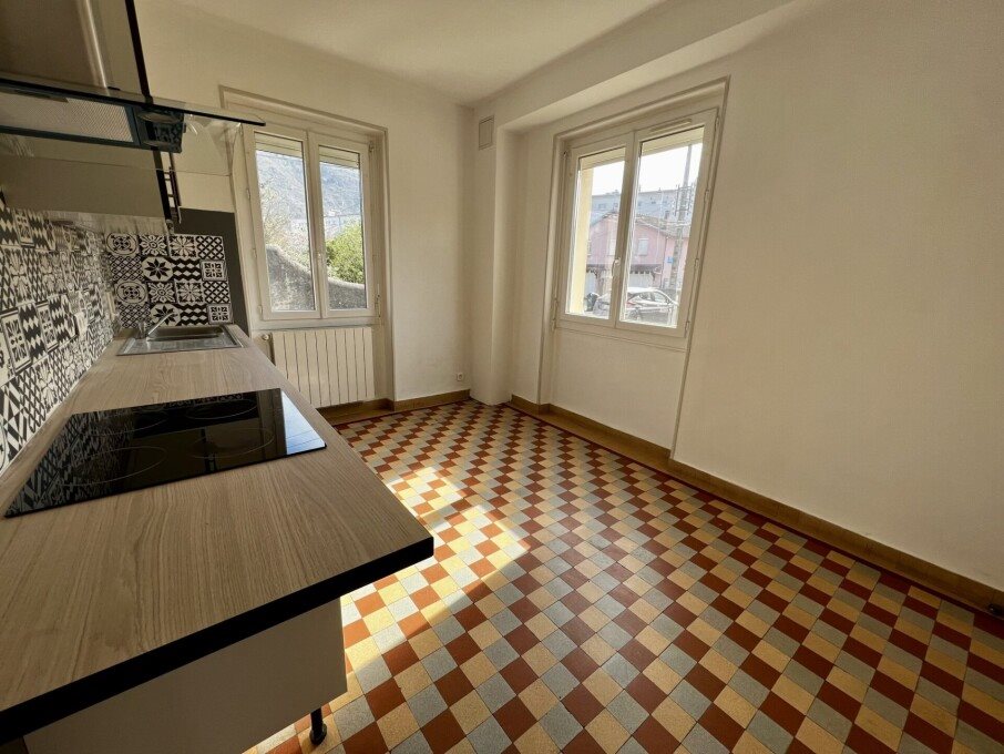 Maison à louer, 110m², Foix