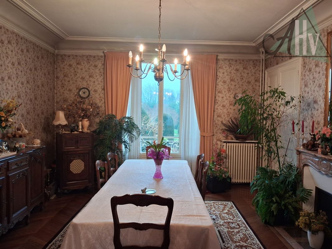 Maison à vendre, 214m², Nangis
