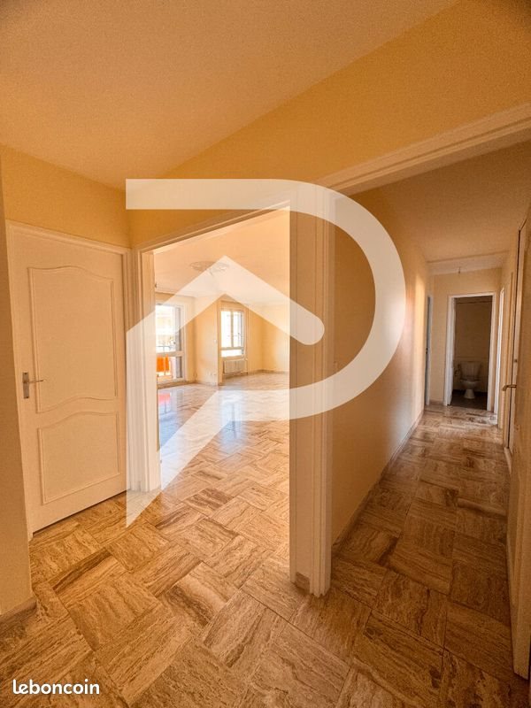 Appartement à louer, 93m², Cormontreuil