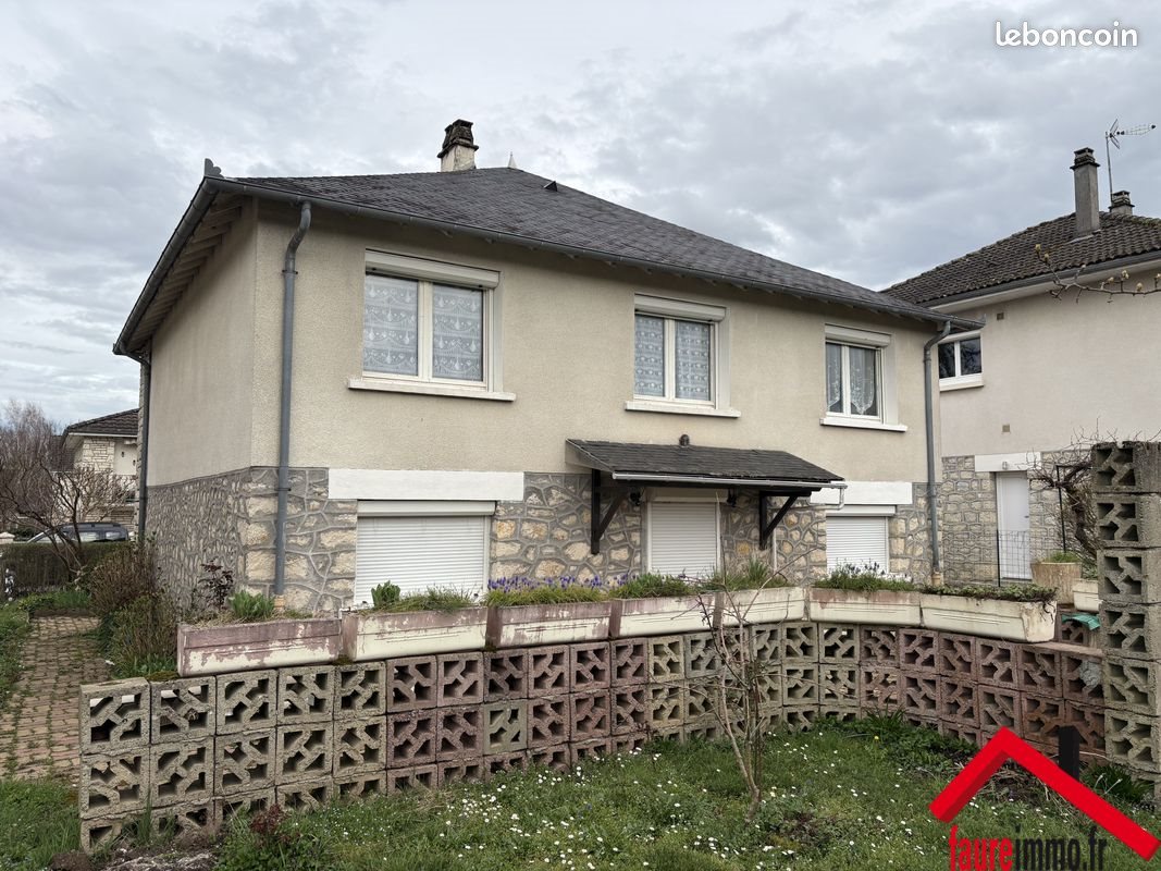 Maison à vendre, 71m², Saint-Pantaléon-de-Larche