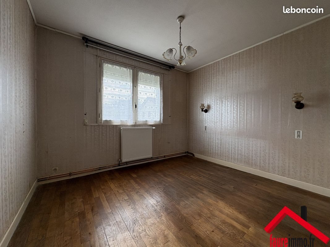 Maison à vendre, 71m², Saint-Pantaléon-de-Larche