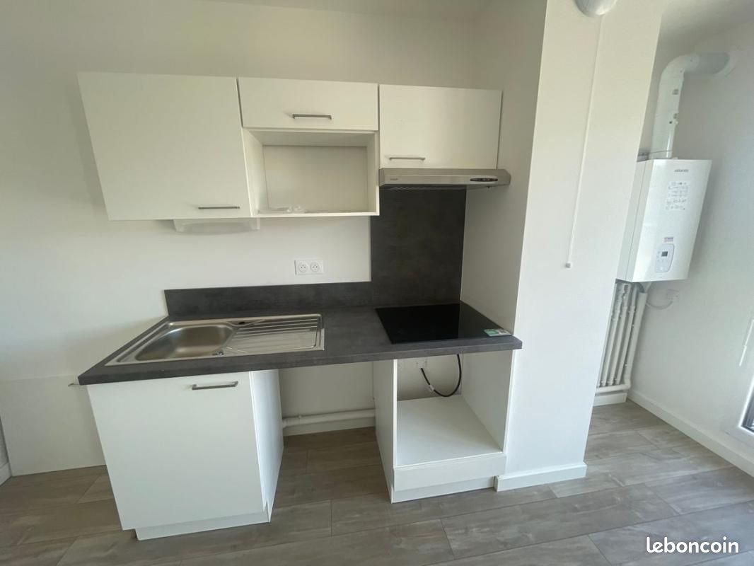 Appartement à louer, 27m², Notre-Dame-de-Bondeville