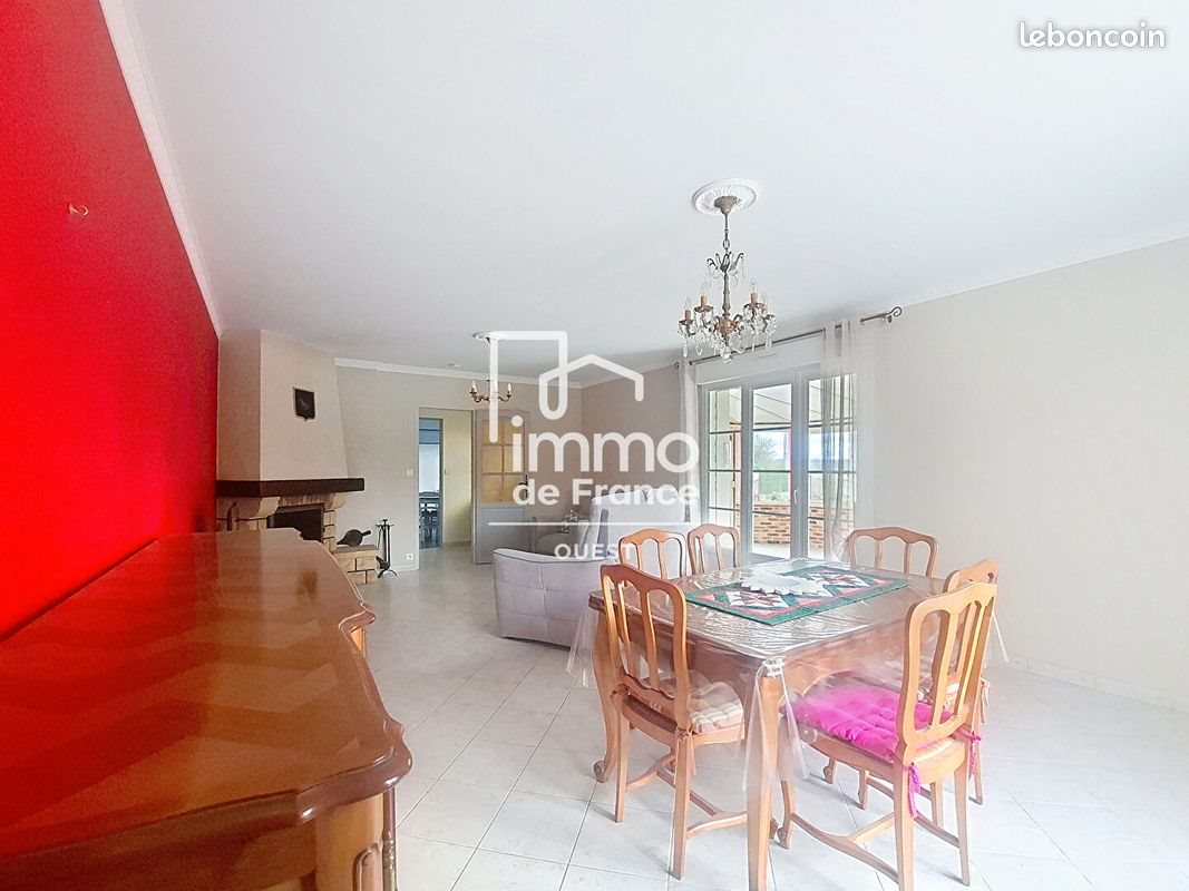 Maison à louer, 80m², Evron