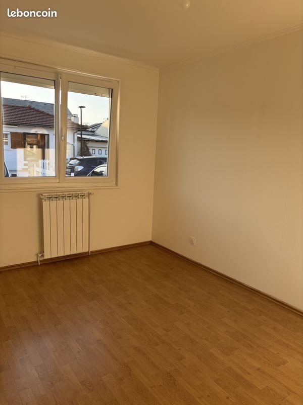 Maison à louer, 85m², Aurillac