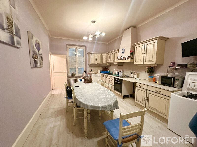 Maison à vendre, 303m², Thaon-les-Vosges