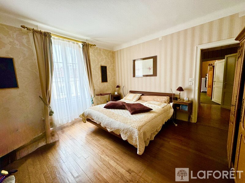 Maison à vendre, 303m², Thaon-les-Vosges