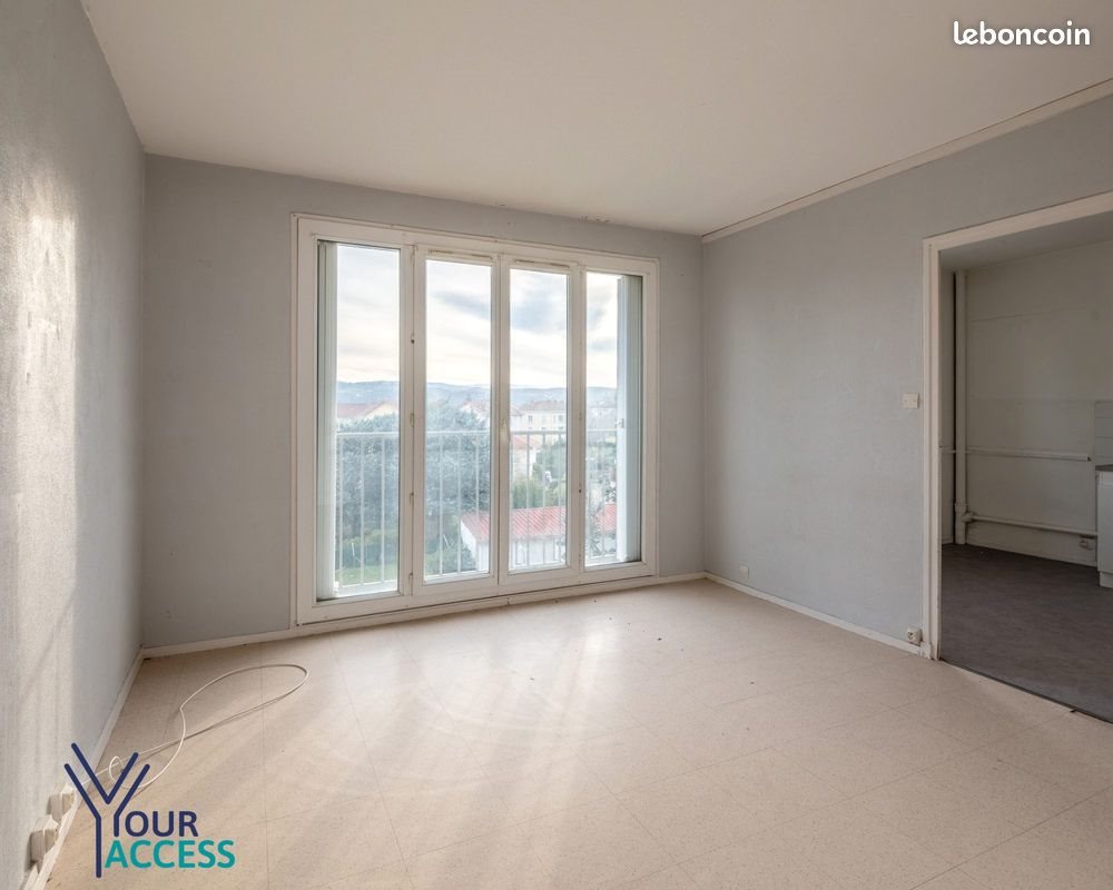 Appartement à vendre, 29m², Grigny