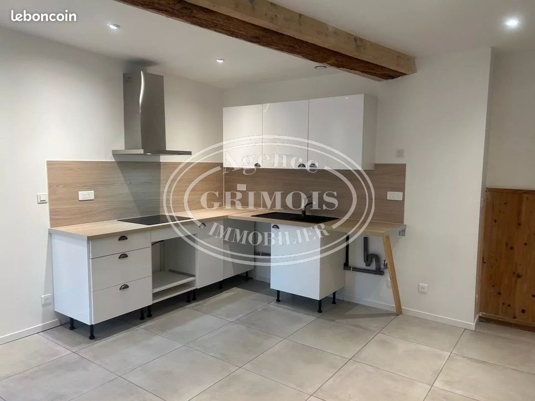 Maison à louer, 80m², Lézignan-Corbières