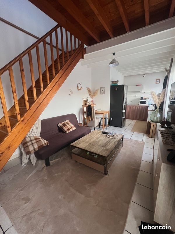Maison à louer, 52m², Naours