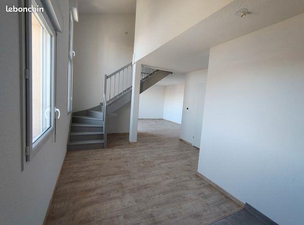 Appartement à louer, 59m², Montrabé