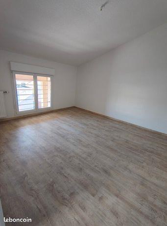 Appartement à louer, 59m², Montrabé